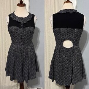 Ladakh Black White Geometric Print Fit Flare Zip Dress Women Size 4 Cutout